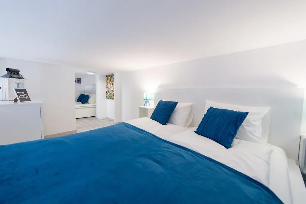 Lägenhet Happy Home Blue Budapest